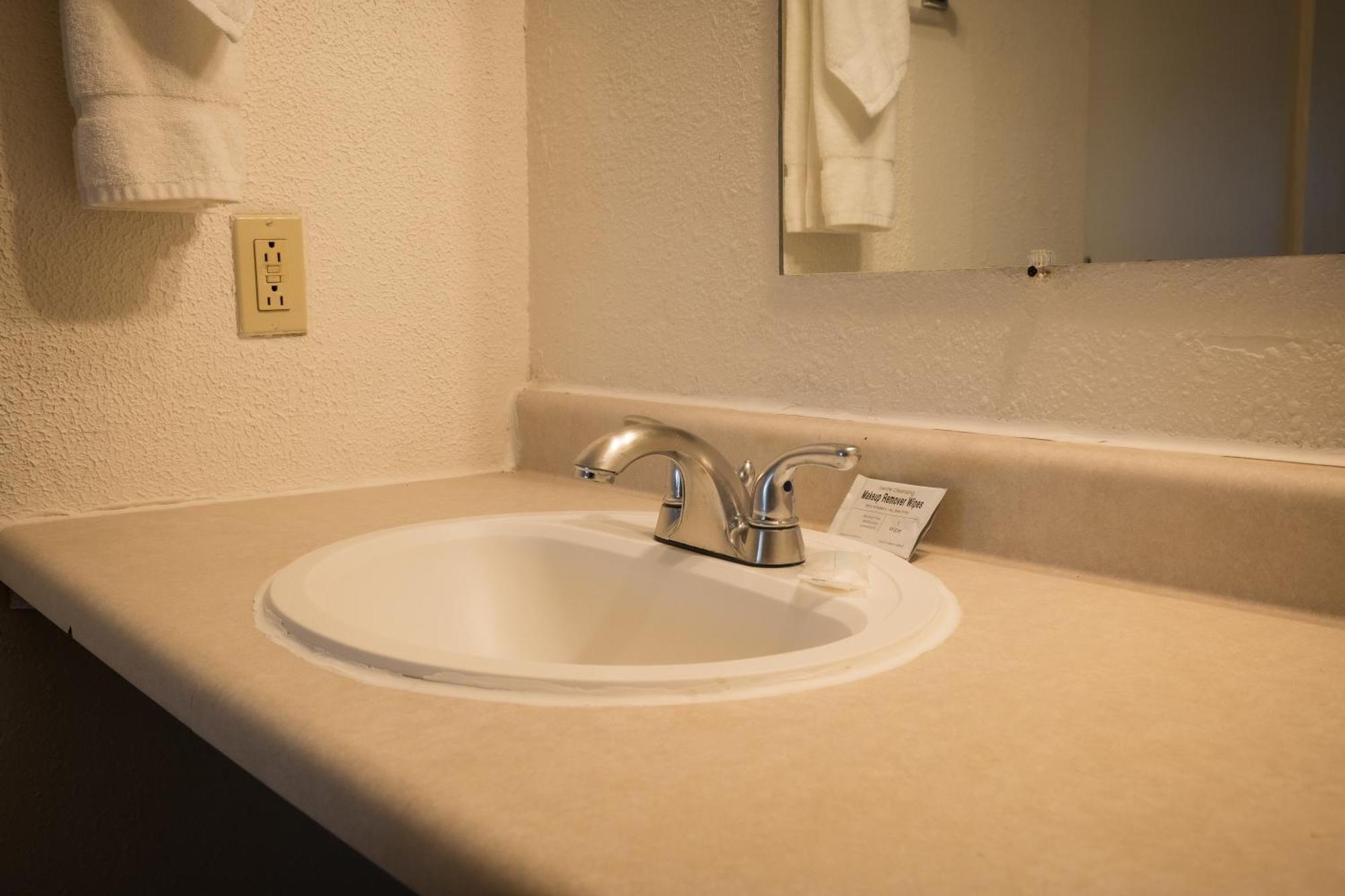 The Junction Hotel And Hostel ドゥランゴ 部屋 写真