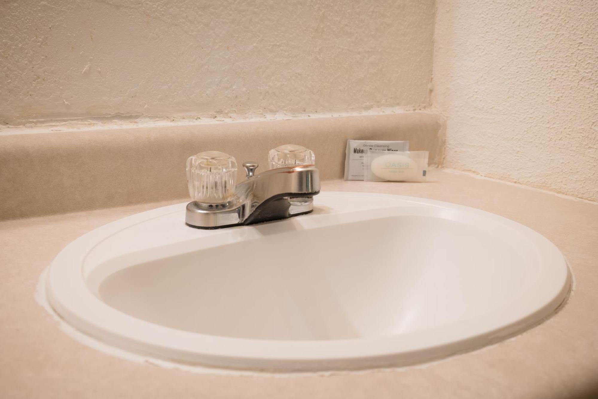 The Junction Hotel And Hostel ドゥランゴ 部屋 写真