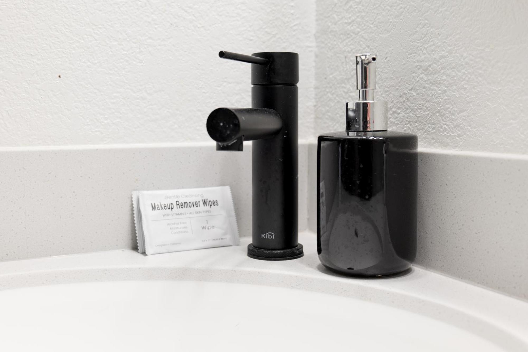 The Junction Hotel And Hostel ドゥランゴ 部屋 写真